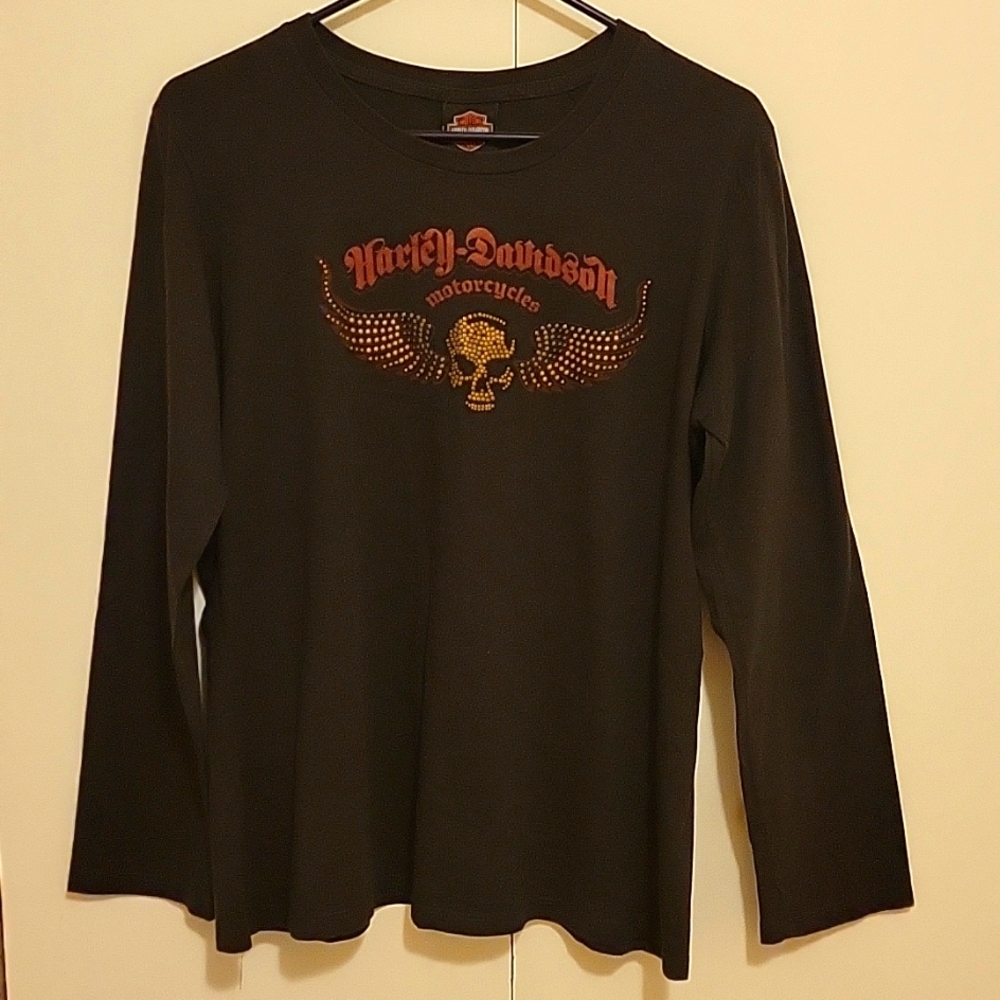 Ladies Harley Davidson long sleeve tee shirt. Size XL